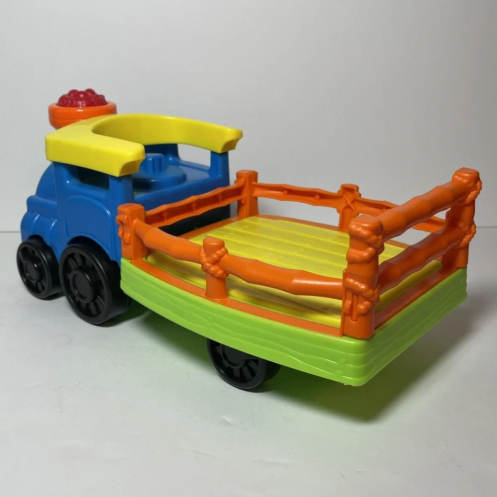 Fisher Price Little People Choo-Choo Zoo Train Musical Works see Video